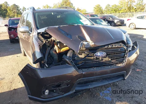 2019 Subaru Ascent Touring z USA, uszkodzony, nr VIN 4S4WMARD8K3402033